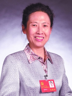 十八大代表郭晓霞:办好没有围墙的开放大学