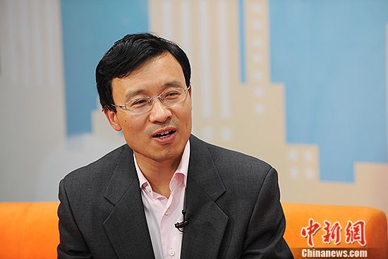 权威专家解析四中全会决定:时政民生话题频现亮点