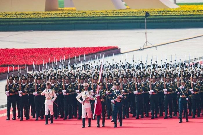 中国举行盛大阅兵纪念抗战胜利80周年